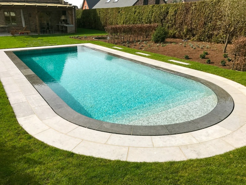 piscine a debordement